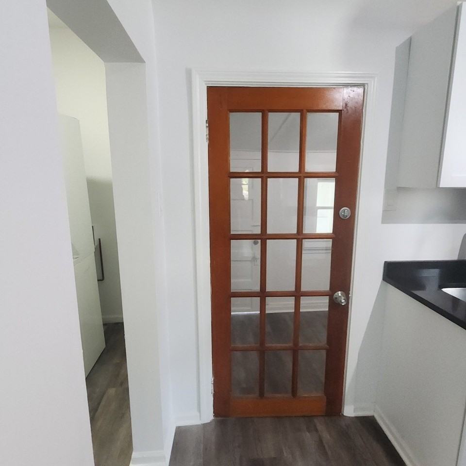 5234 S Homan Ave #2 - Photo 7 of 17