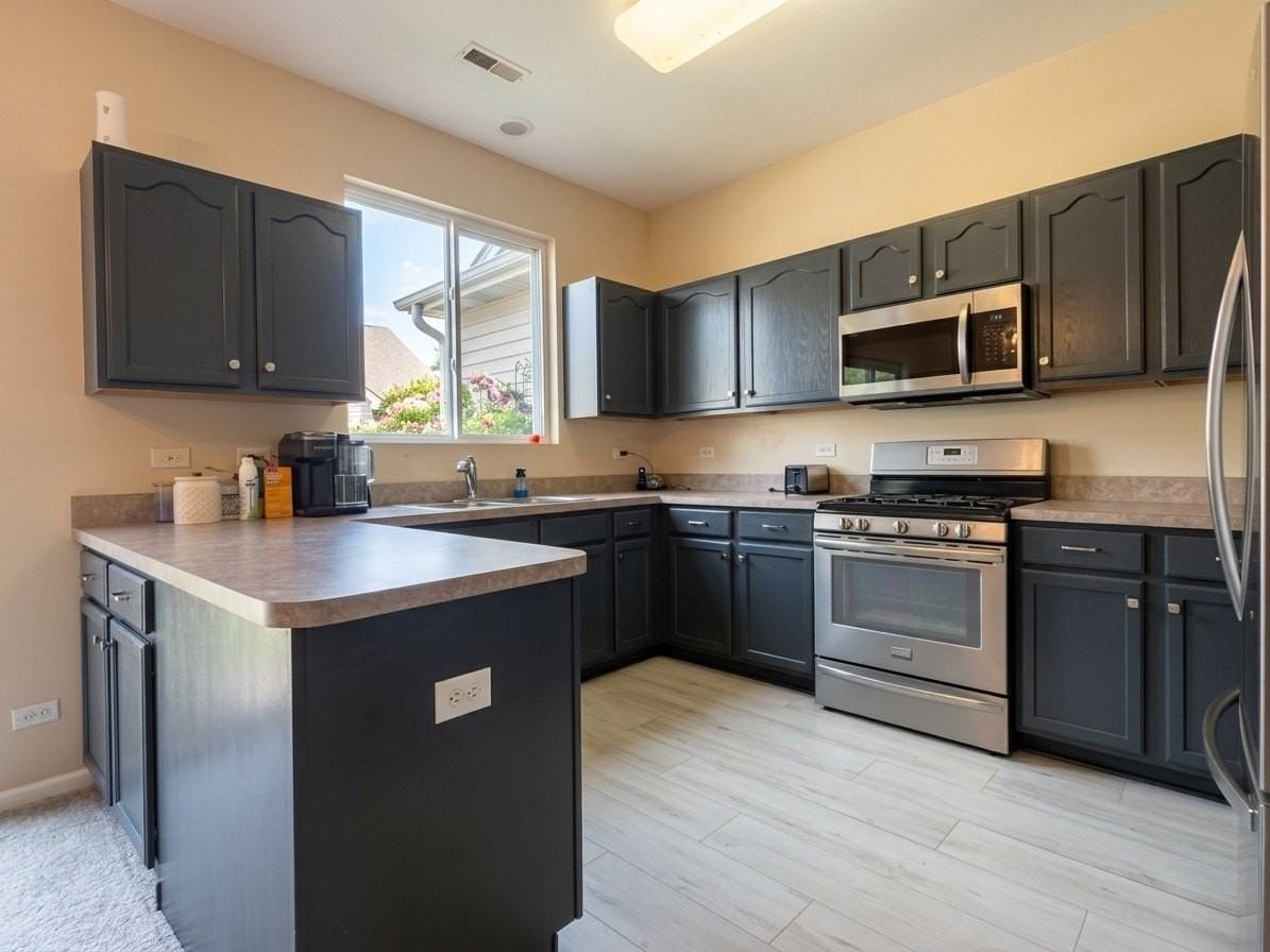 1064 Chadwick Dr #1064 - Photo 2 of 17