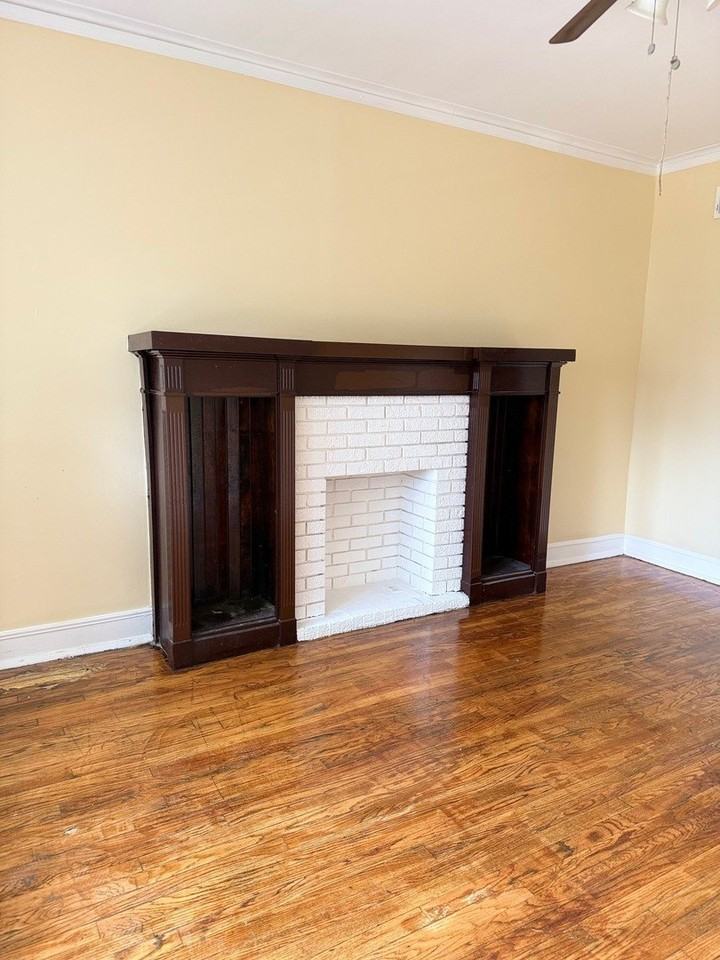 5703 S Emerald Ave #2 - Photo 5 of 16