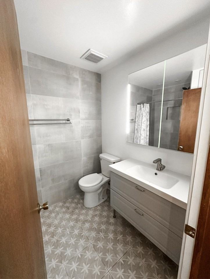 4627 Eberly Ave #1N - Photo 4 of 8