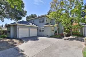 featured image of 1086 El Monte Ave