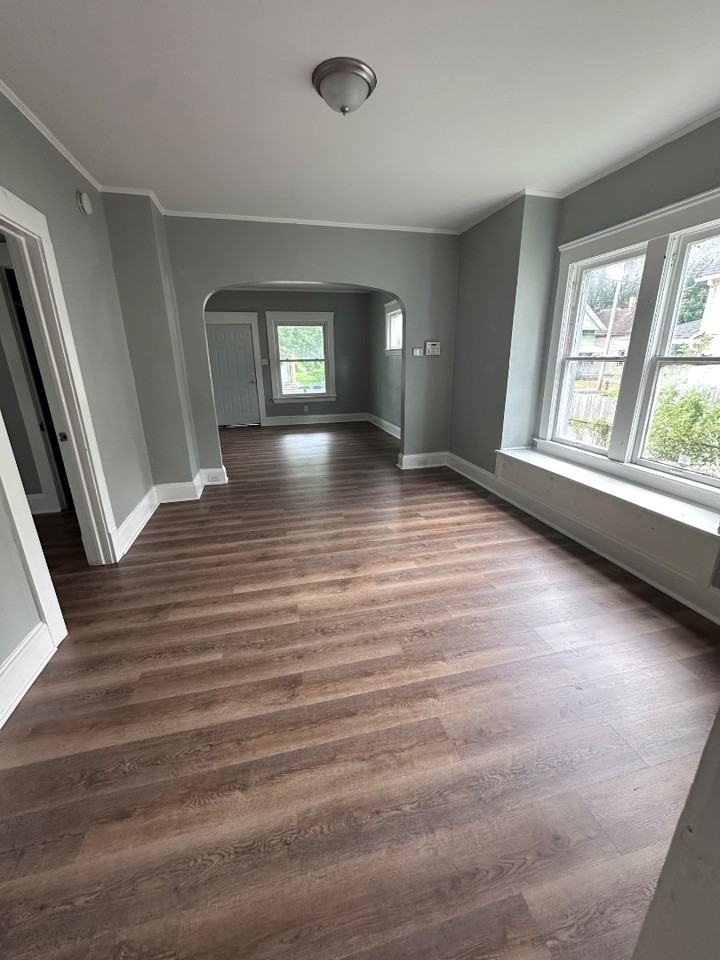 3296 W 54th St #1 - Photo 5 of 9