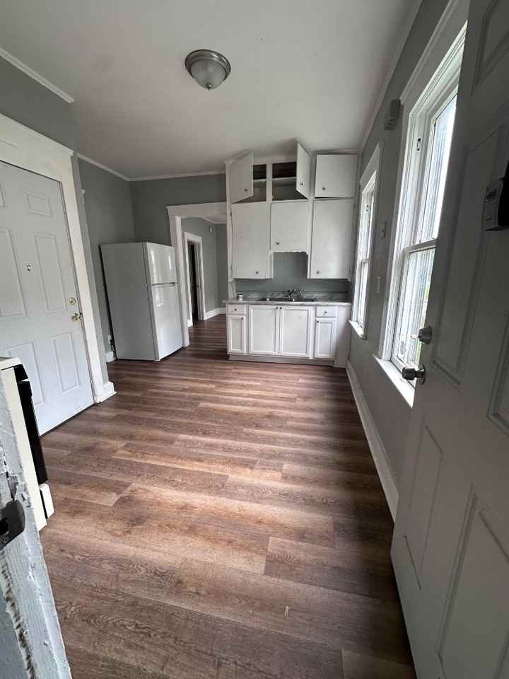 3296 W 54th St #1 - Photo 7 of 9