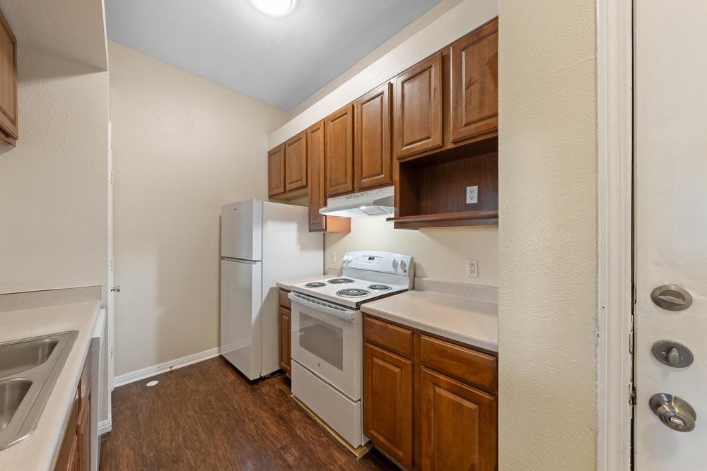 518 Dukeway #1 - Photo 7 of 20
