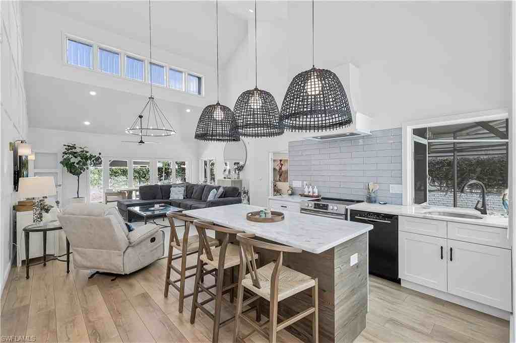 651 Bridgeway Ln #1 - Photo 3 of 21