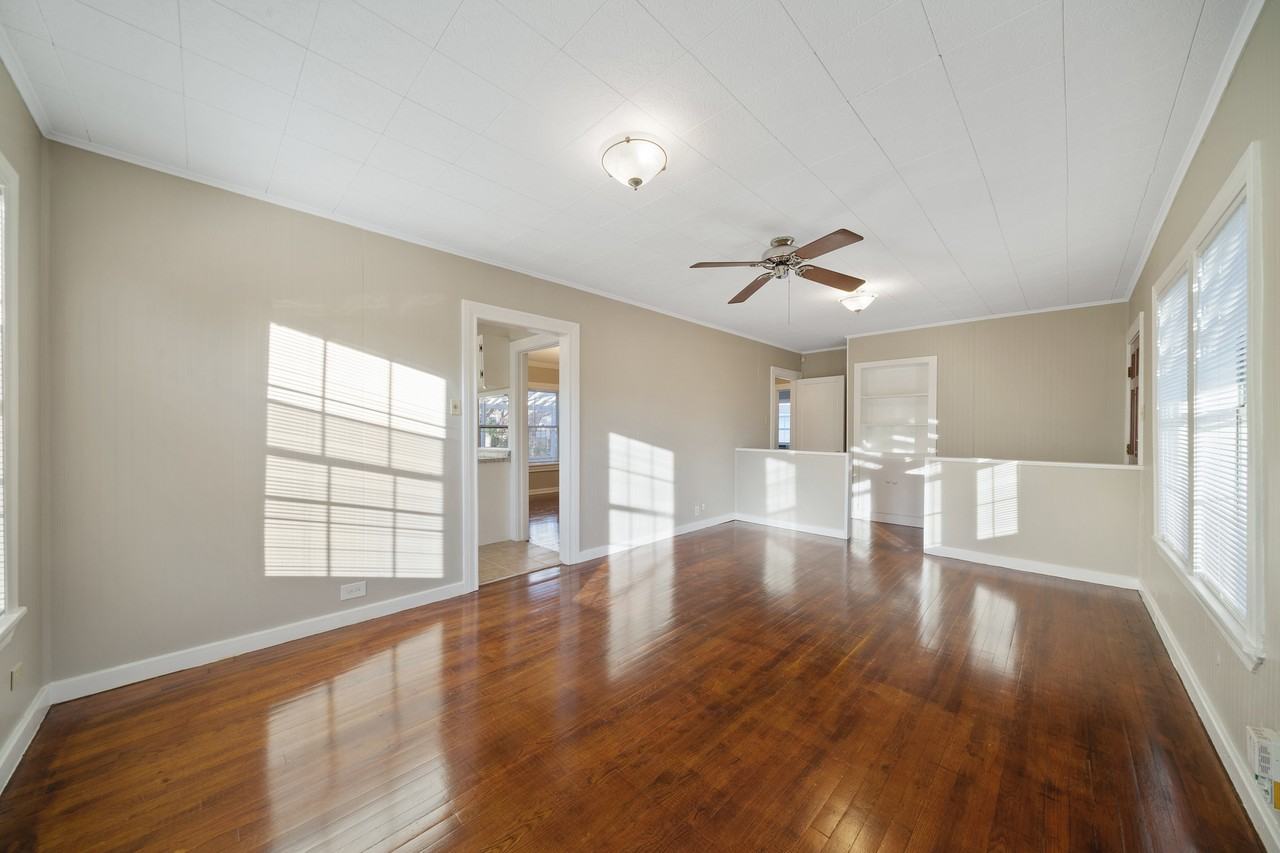 103 Cosgrove St - Photo 6 of 32