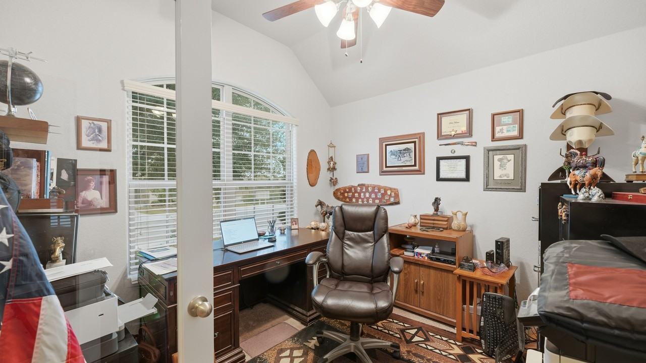 2084 Tejas Pecan - Photo 3 of 22