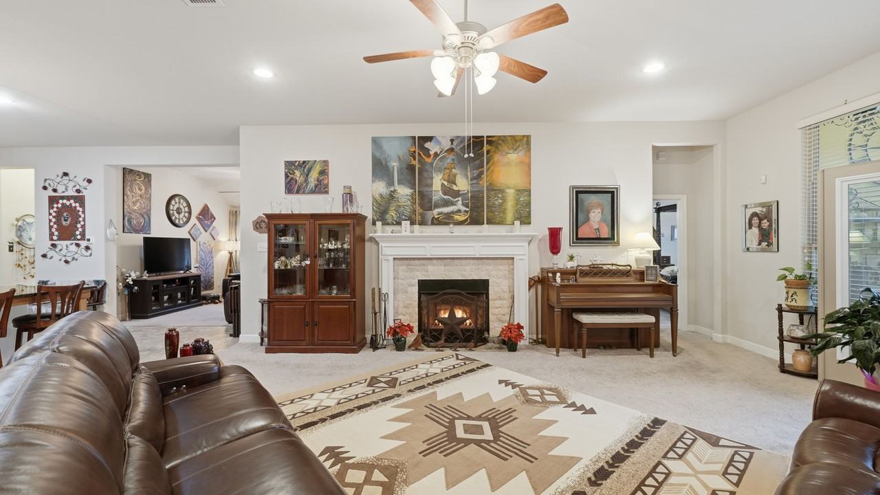 2084 Tejas Pecan - Photo 5 of 22