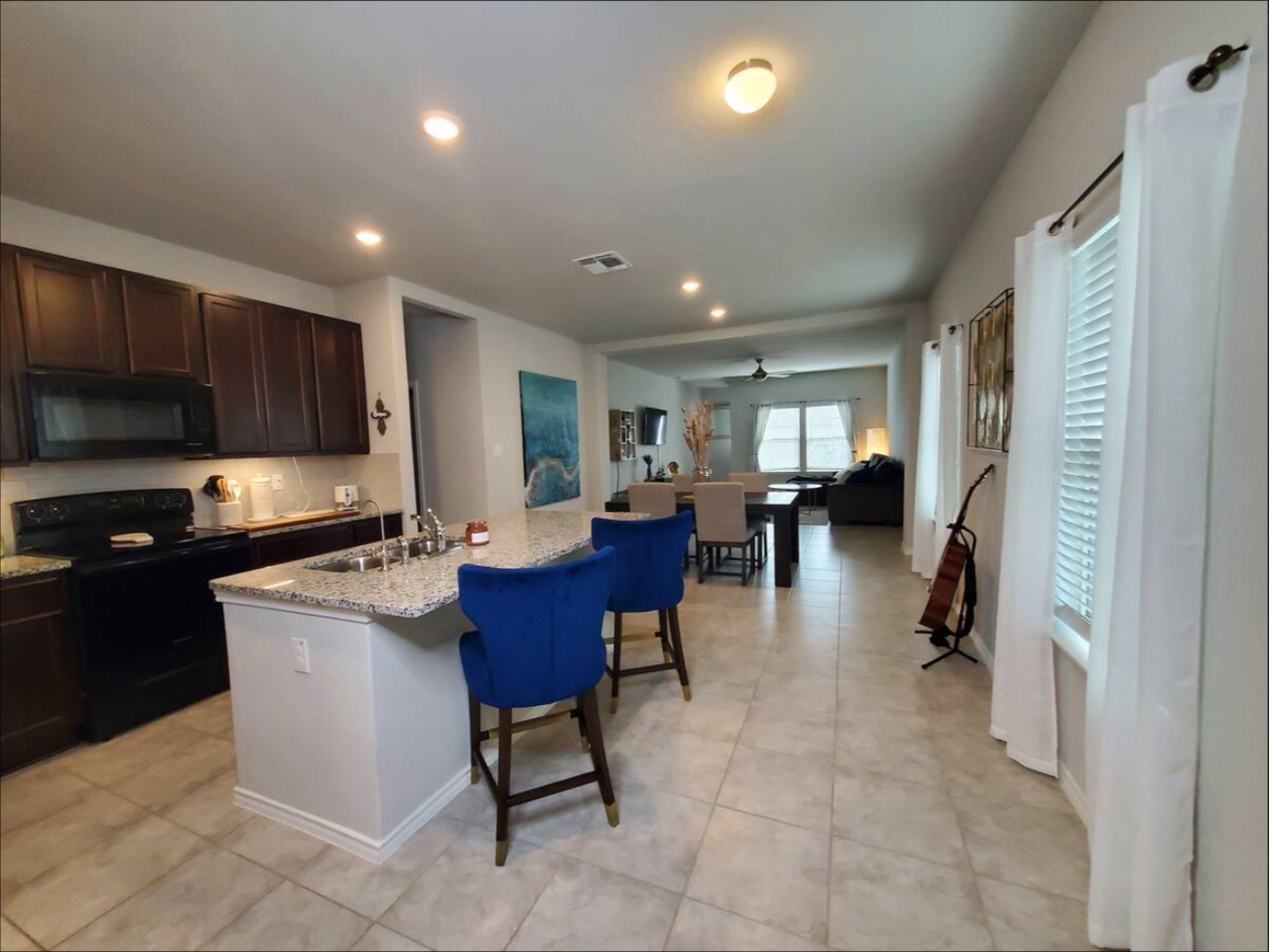 10522 Barbeque Bay - Photo 4 of 17