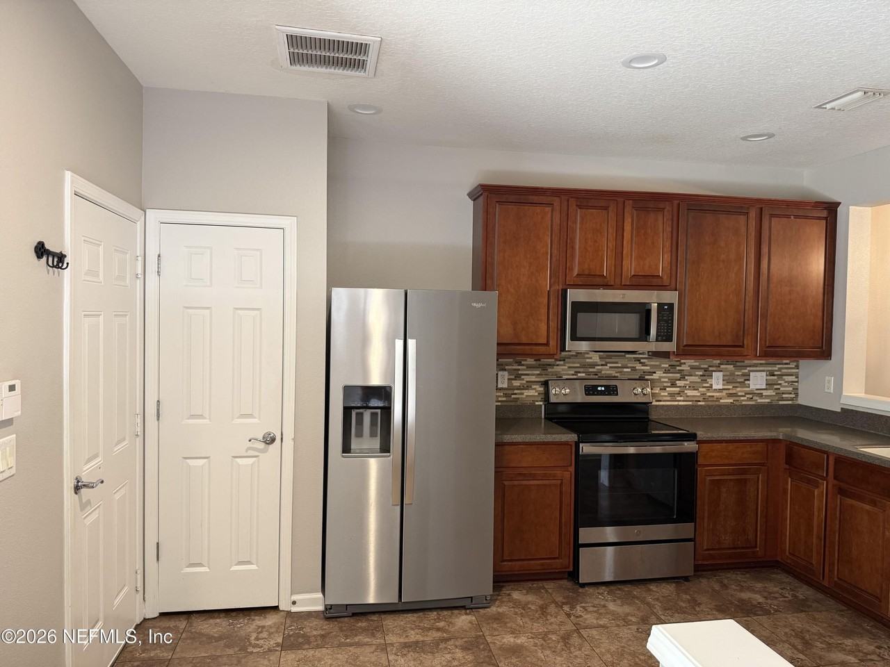 4180 Crownwood Dr - Photo 7 of 44