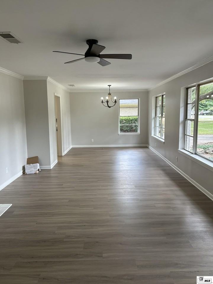 2014 Frances Pl - Photo 3 of 31