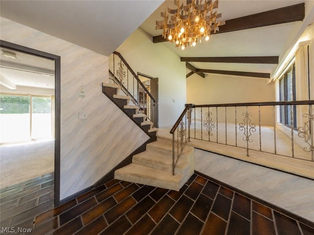 24390 Fairmount Blvd - Photo 2 of 44
