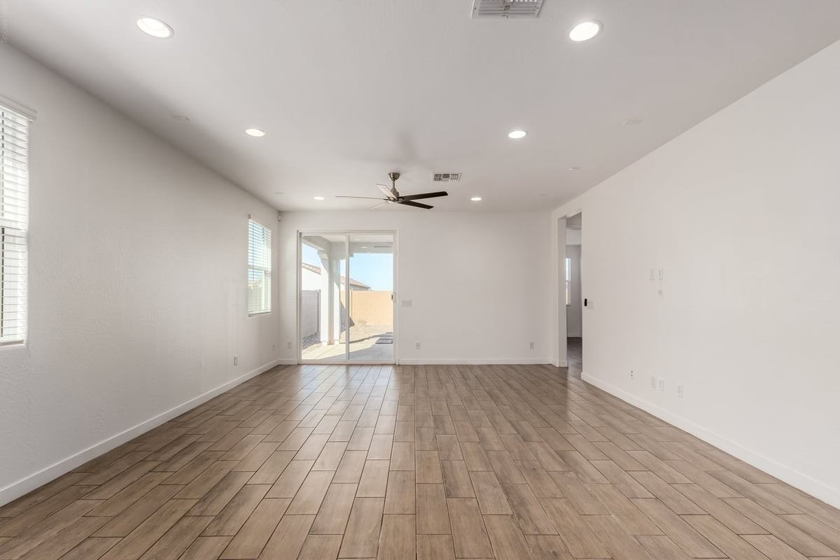 36610 W Mediterranean Way - Photo 6 of 28