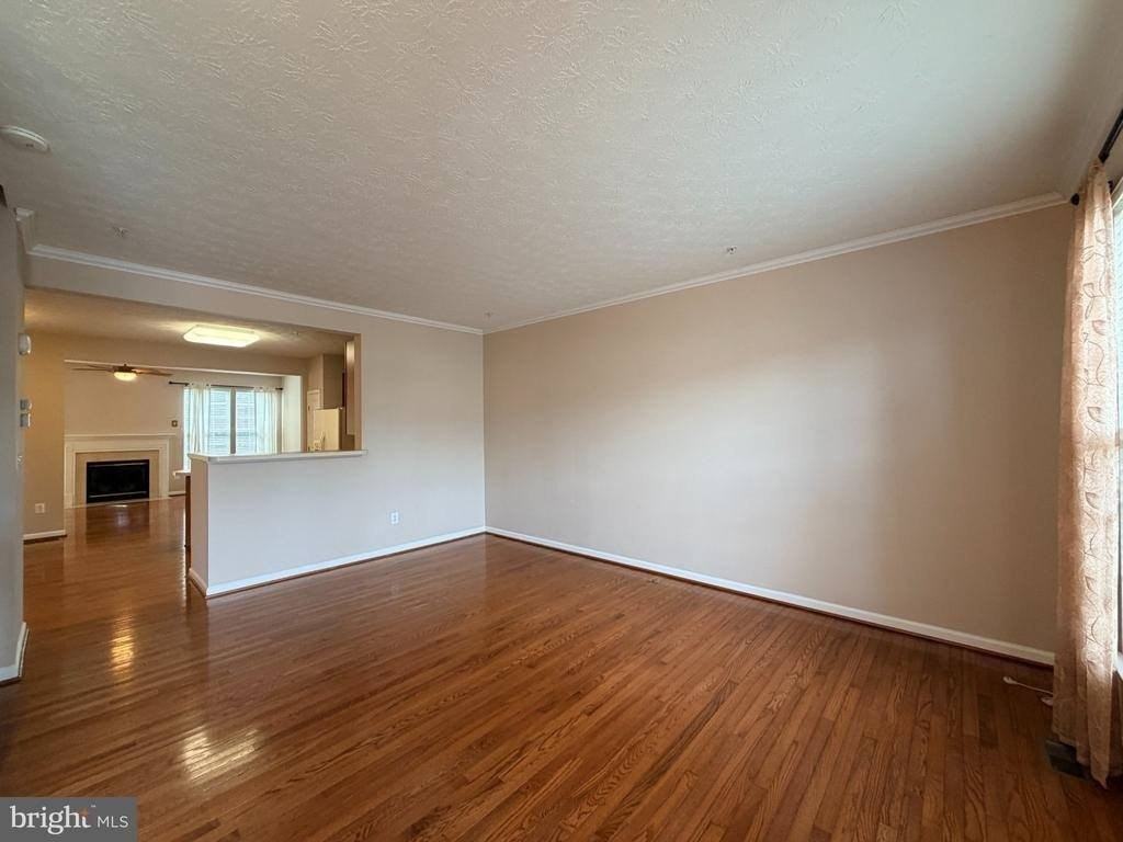2805 Settlers View Dr - Photo 2 of 19