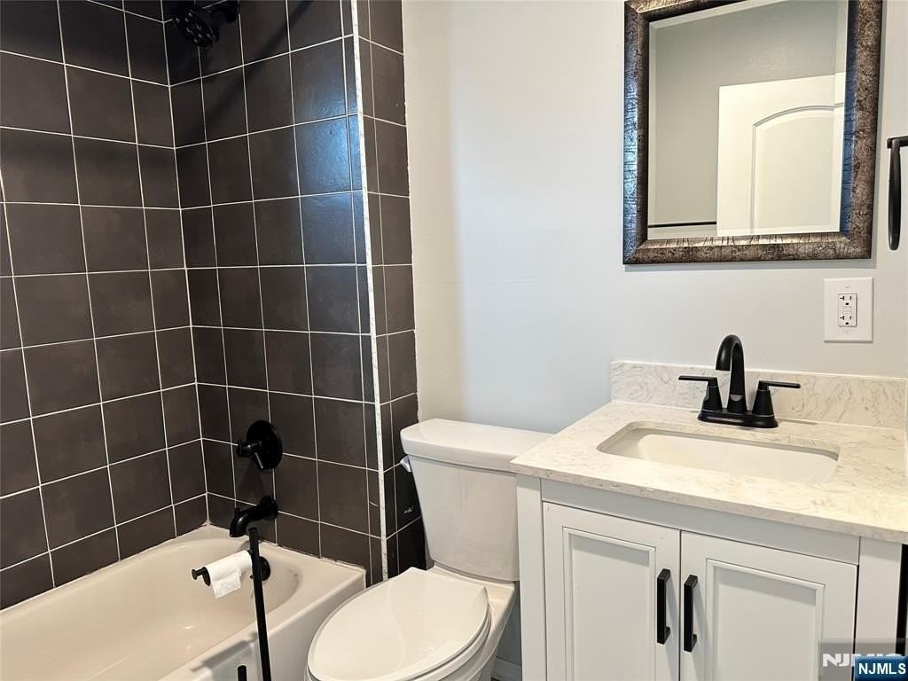 30 Knox Ave - Photo 5 of 16
