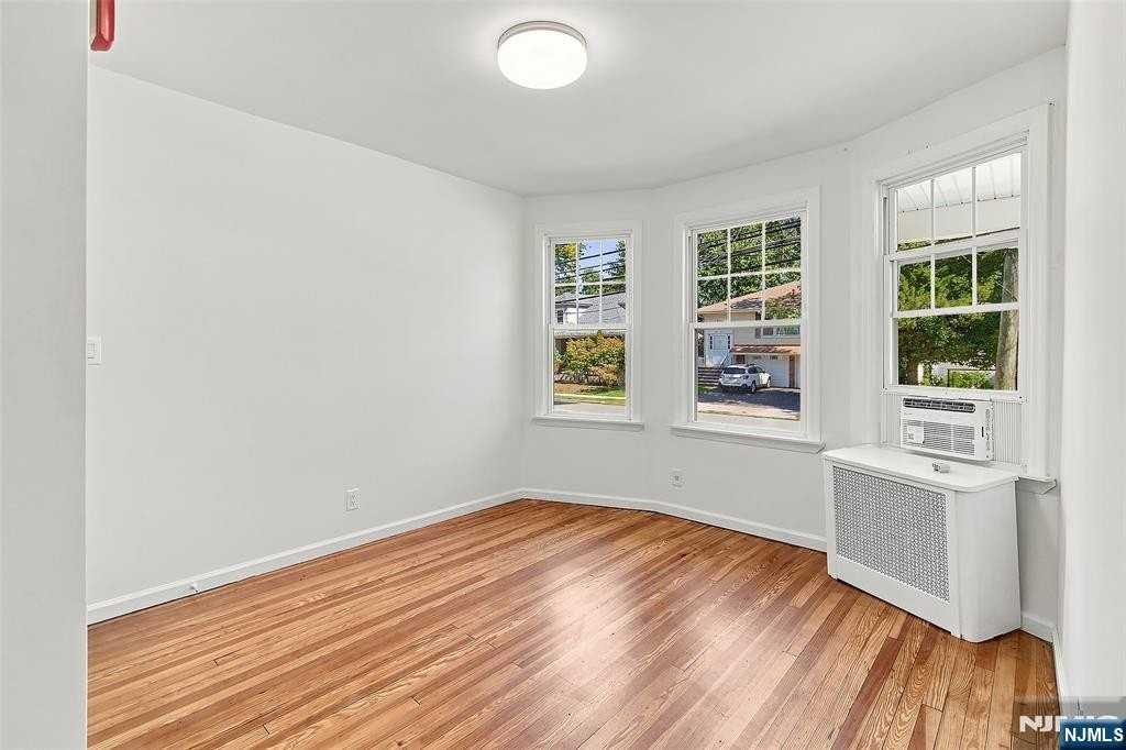 41 Central Ave #41A - Photo 5 of 18