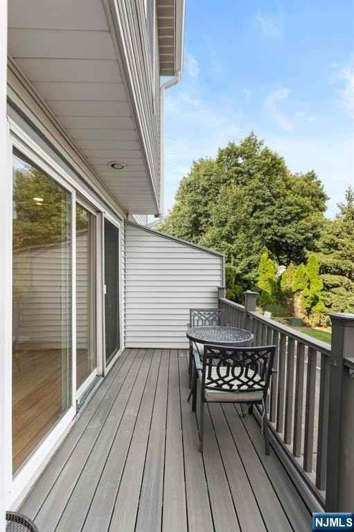 124 Panorama Dr - Photo 7 of 28