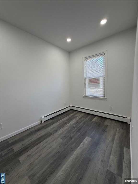 70 Market St - Photo 5 of 10
