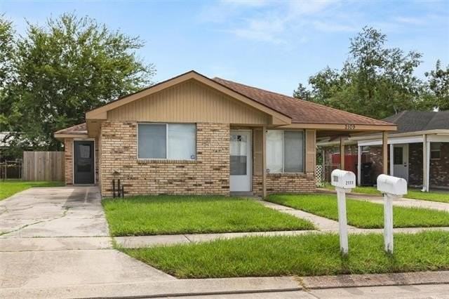 2109 Octavia Dr - Photo 2 of 11