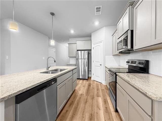 51201 River Bend Dr - Photo 4 of 16