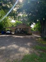 featured image of 1033 N Johnson St