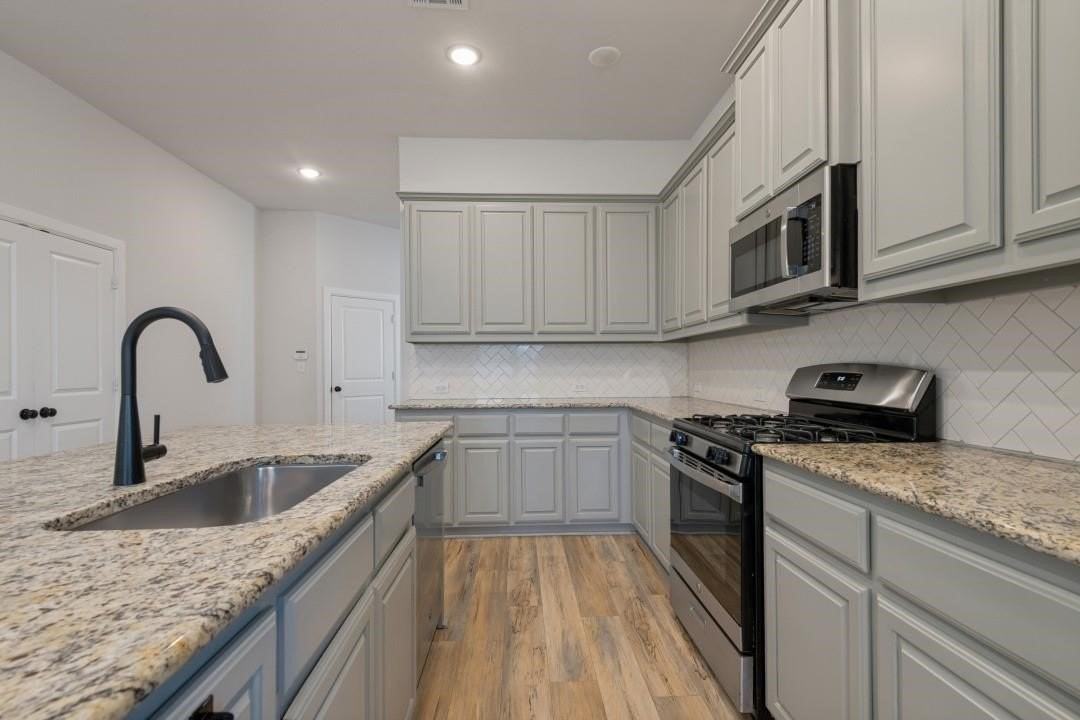 3145 Wind Knot Way - Photo 5 of 14