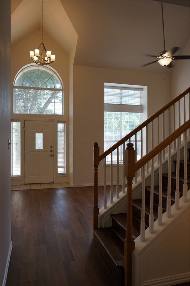 2313 Perkins Pl - Photo 2 of 26