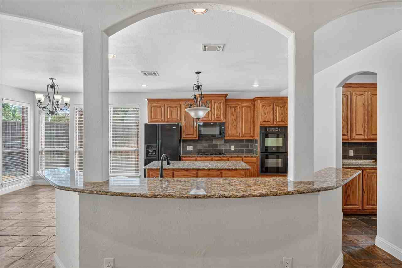 7511 Courtney Cir - Photo 7 of 33