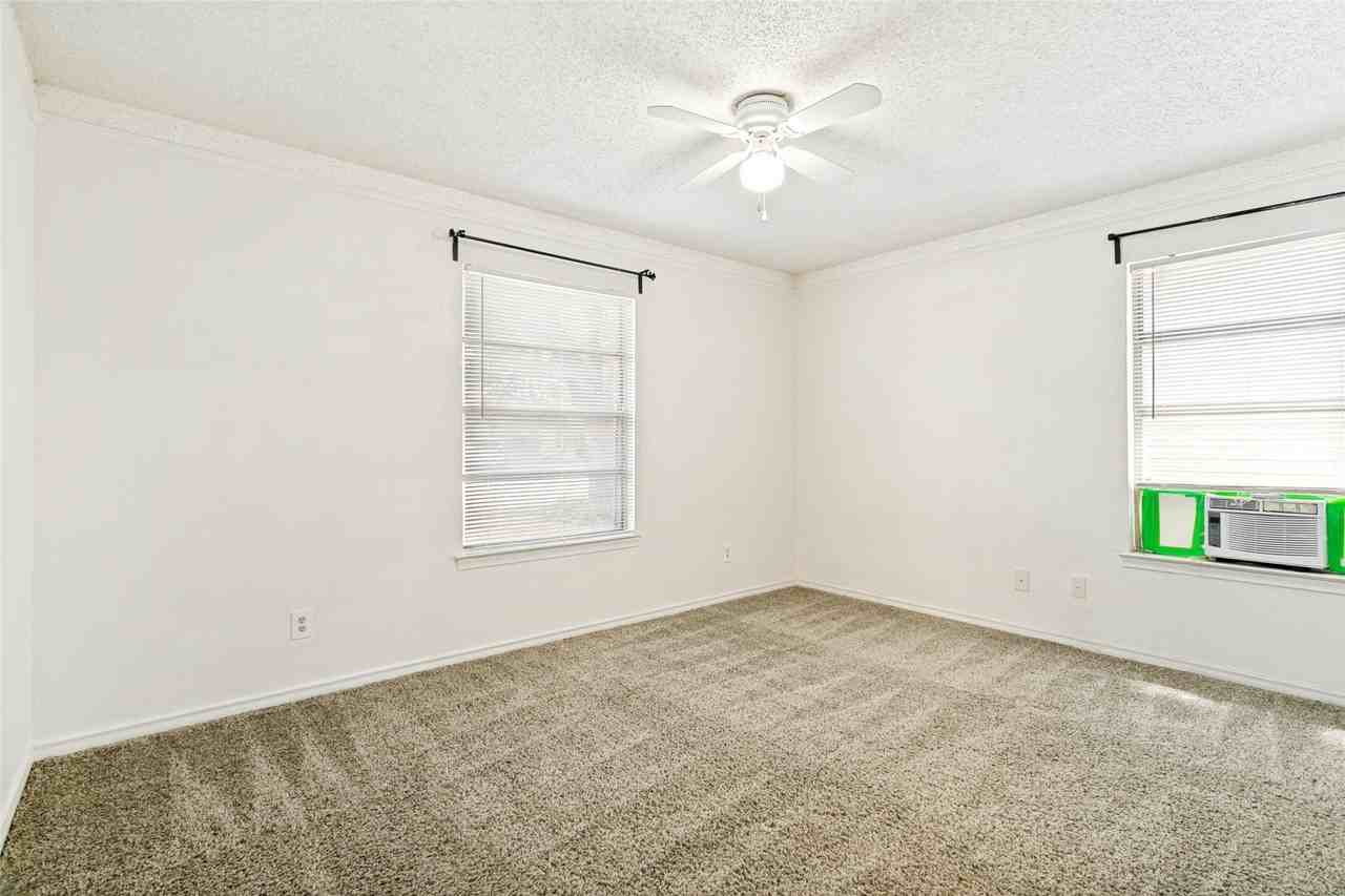 5133 Susan Lee Ln - Photo 7 of 11