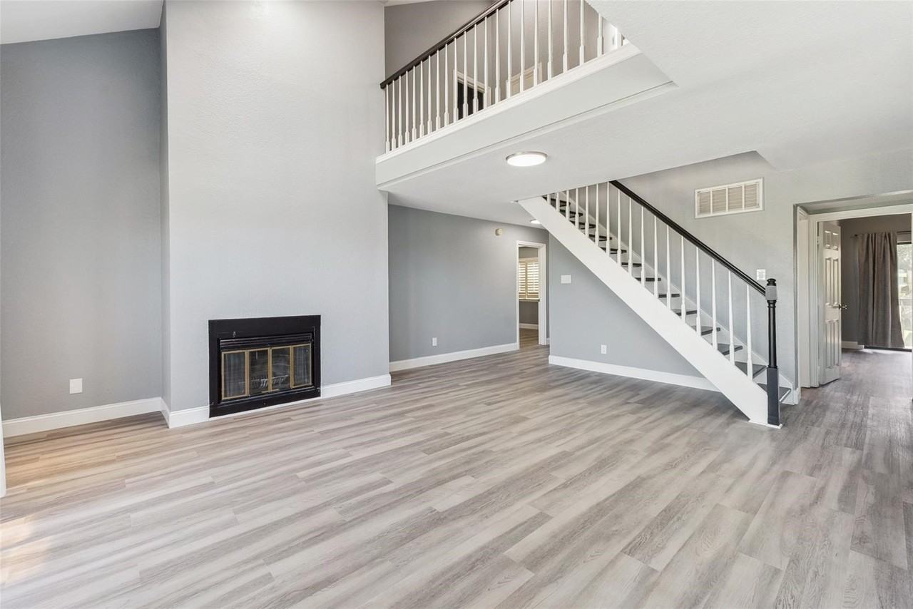 1108 Signal Ridge Pl - Photo 3 of 22