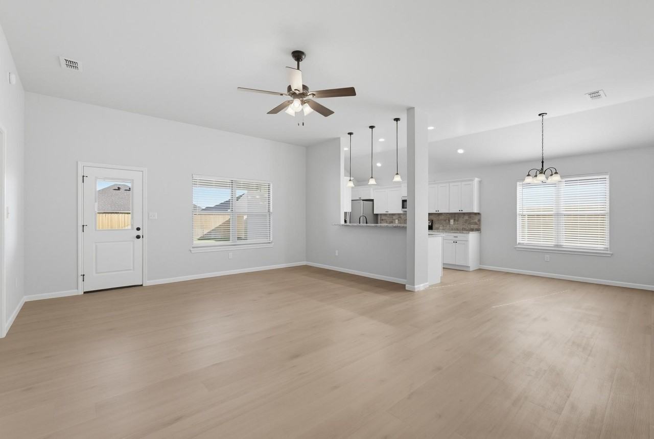 5642 Abbey Rd - Photo 5 of 35
