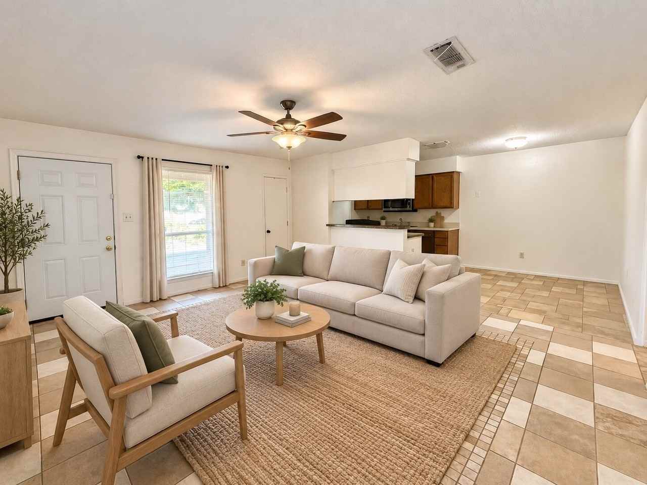 424 Nw 23rd St - Photo 2 of 18