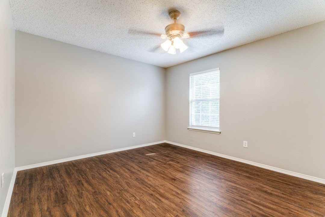 9361 Sundial Dr - Photo 7 of 12
