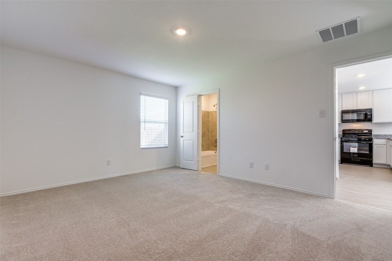 9213 Grackle Pl - Photo 3 of 23