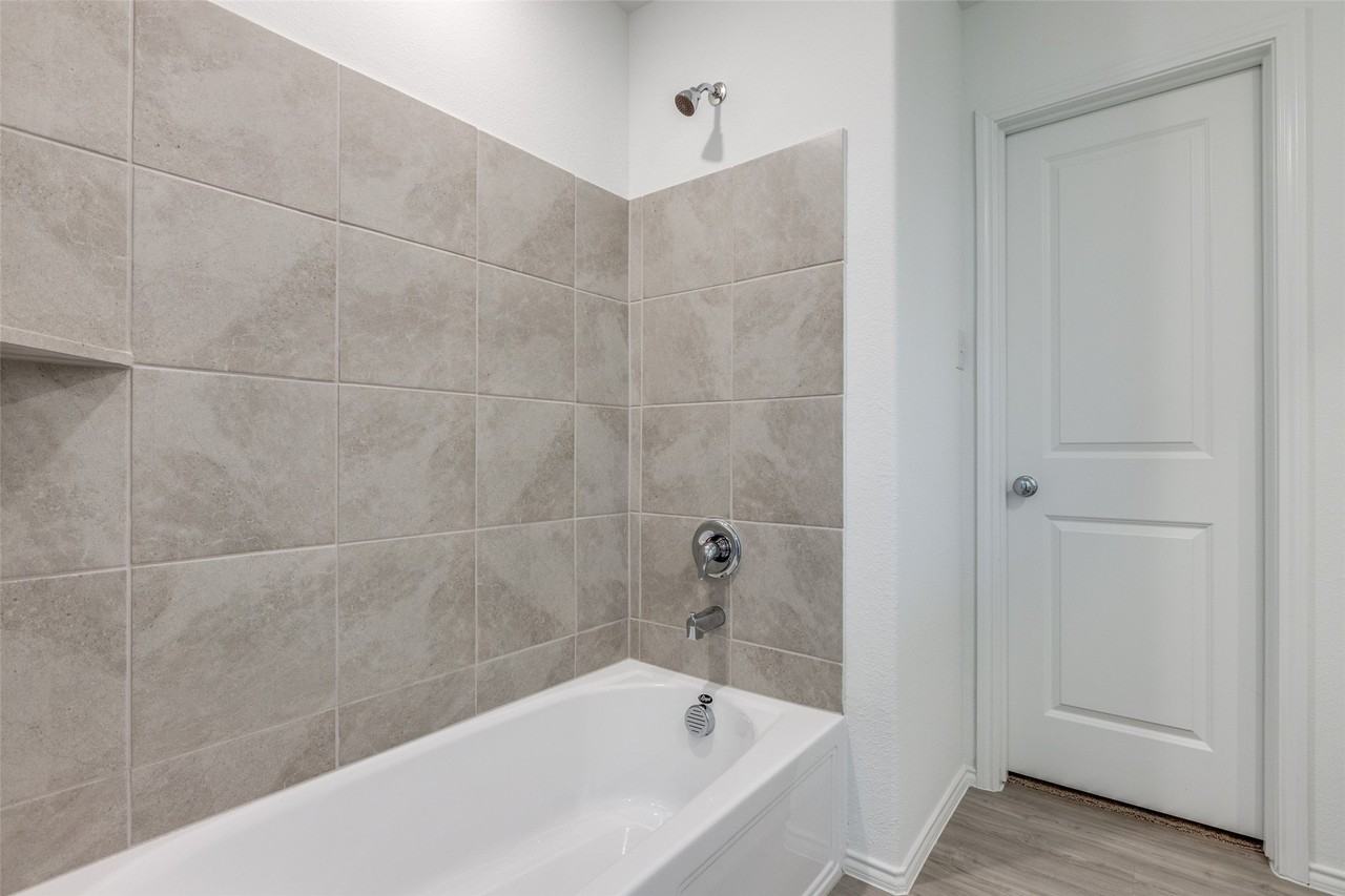 9213 Grackle Pl - Photo 6 of 23