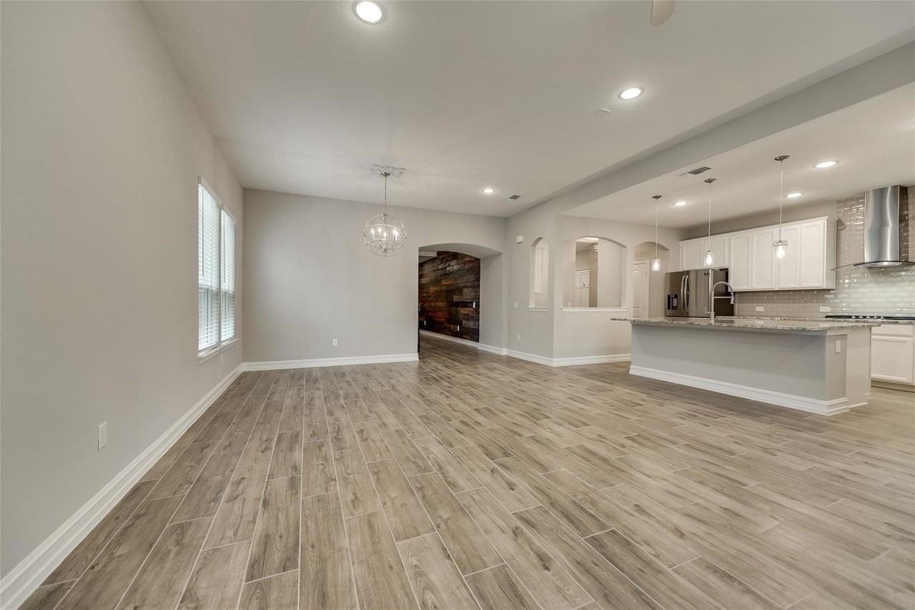 2621 Strand Ln - Photo 6 of 27