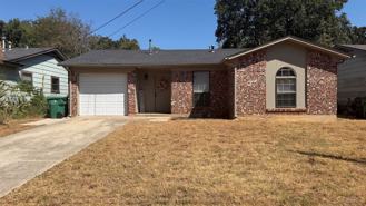 629 Chambers St - Photo 1 of 1