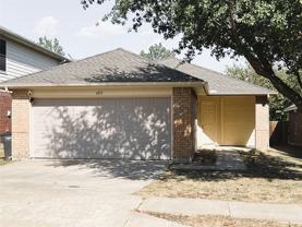 4513 Waterford Dr - Photo 1 of 1