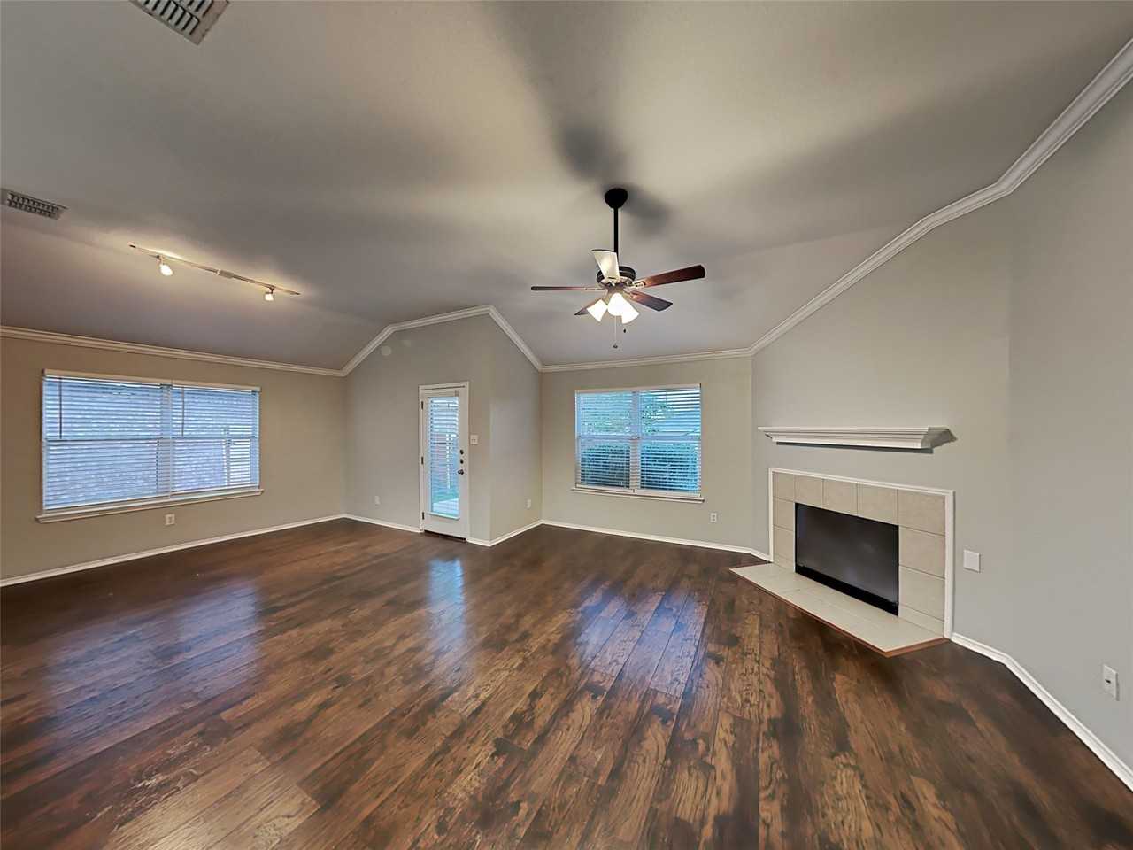 11820 Ponderosa Pine Dr - Photo 4 of 15