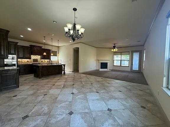 9001 Blue Water Dr - Photo 4 of 27