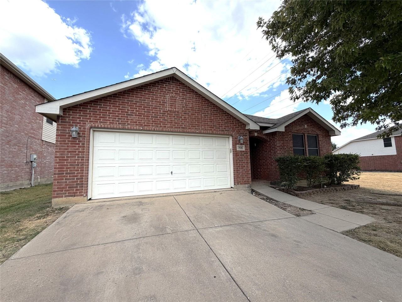 7536 Almondale Dr - Photo 2 of 17