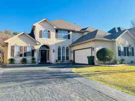 featured image of 1214 Glenbury Ct
