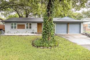 13749 Pyramid Dr - Photo 1 of 1