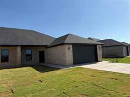 featured image of 316 Woodstock Ln