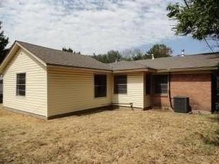 616 W Grubb Dr - Photo 2 of 10
