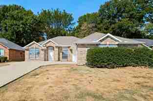 517 Saddlebrook Dr - Photo 1 of 1