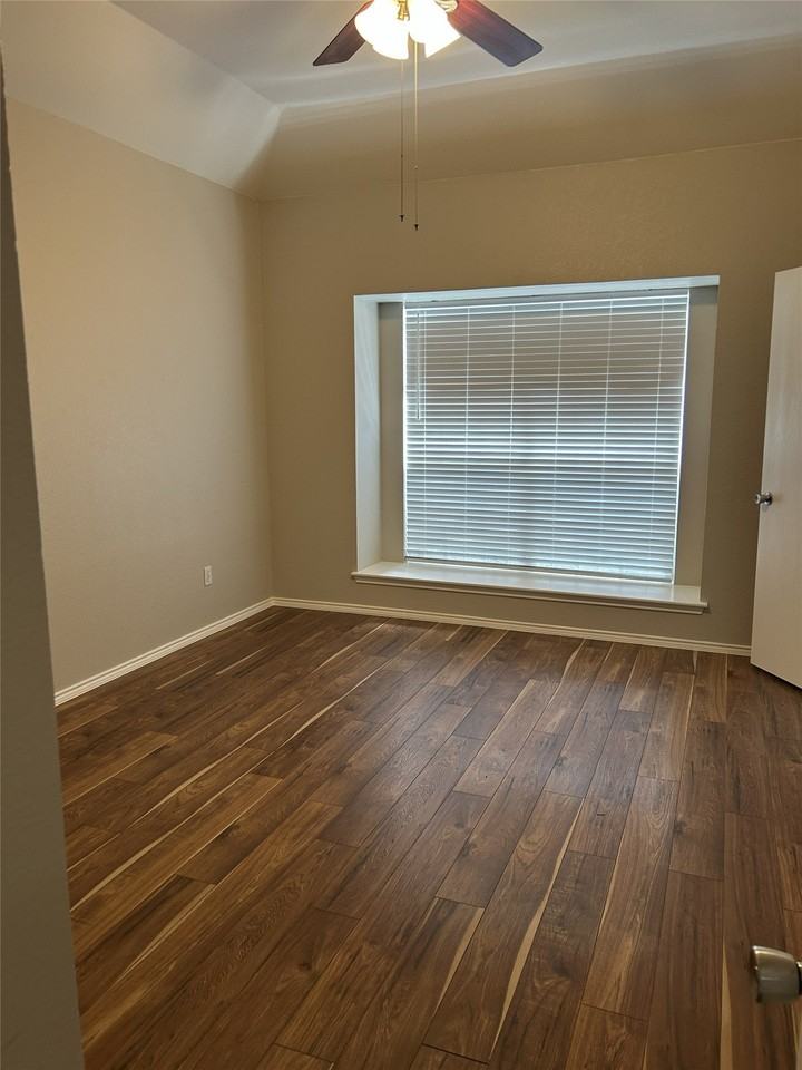 1905 Nest Pl - Photo 6 of 23