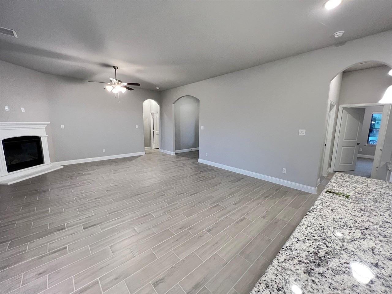 4008 Whitetail Ln - Photo 5 of 19