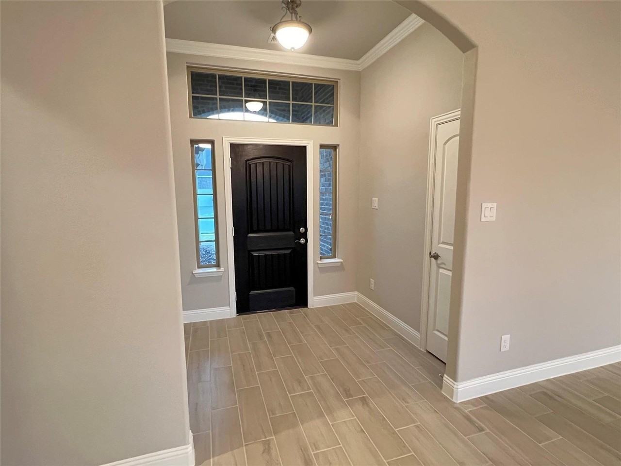 4008 Whitetail Ln - Photo 7 of 19