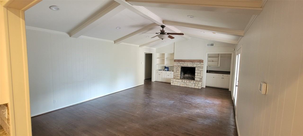 4930 Sugar Mill Rd - Photo 3 of 15